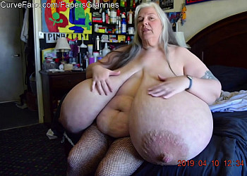 Fapersgrannies Volume 36