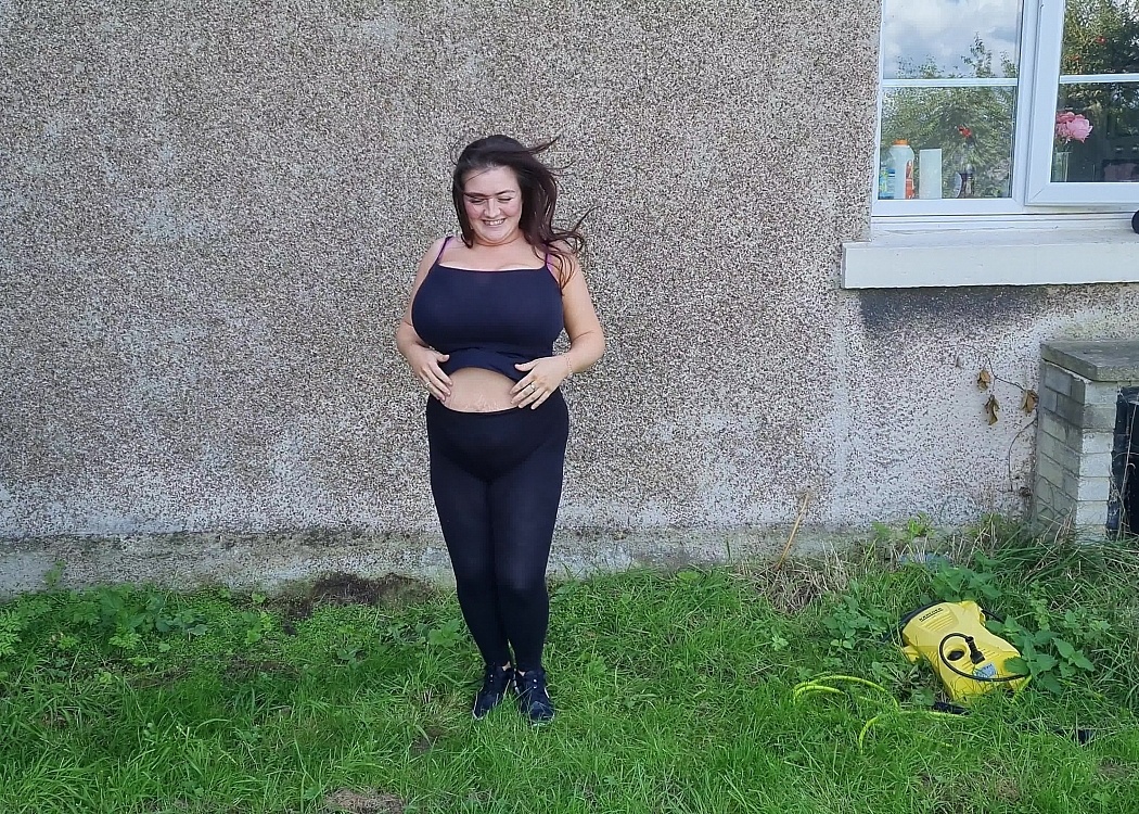 Mabel Busty Outdoor Work Out - Mabel Moore - Divine Breasts video on CurveFanz