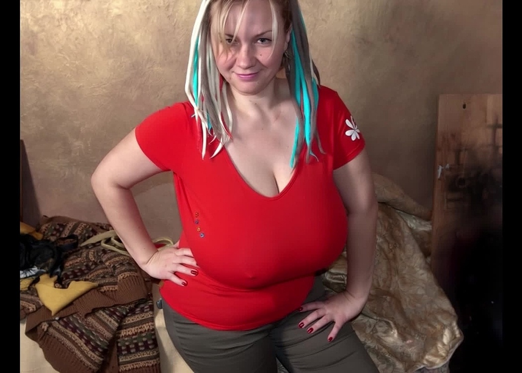 Ginger Photo Shoot Behind the Scenes - Ginger - Divine Breasts video on CurveFanz